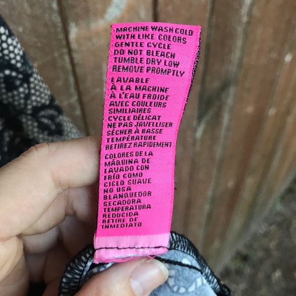 Betsey Johnson floral print blouse cute fall L - Picture 6 of 6